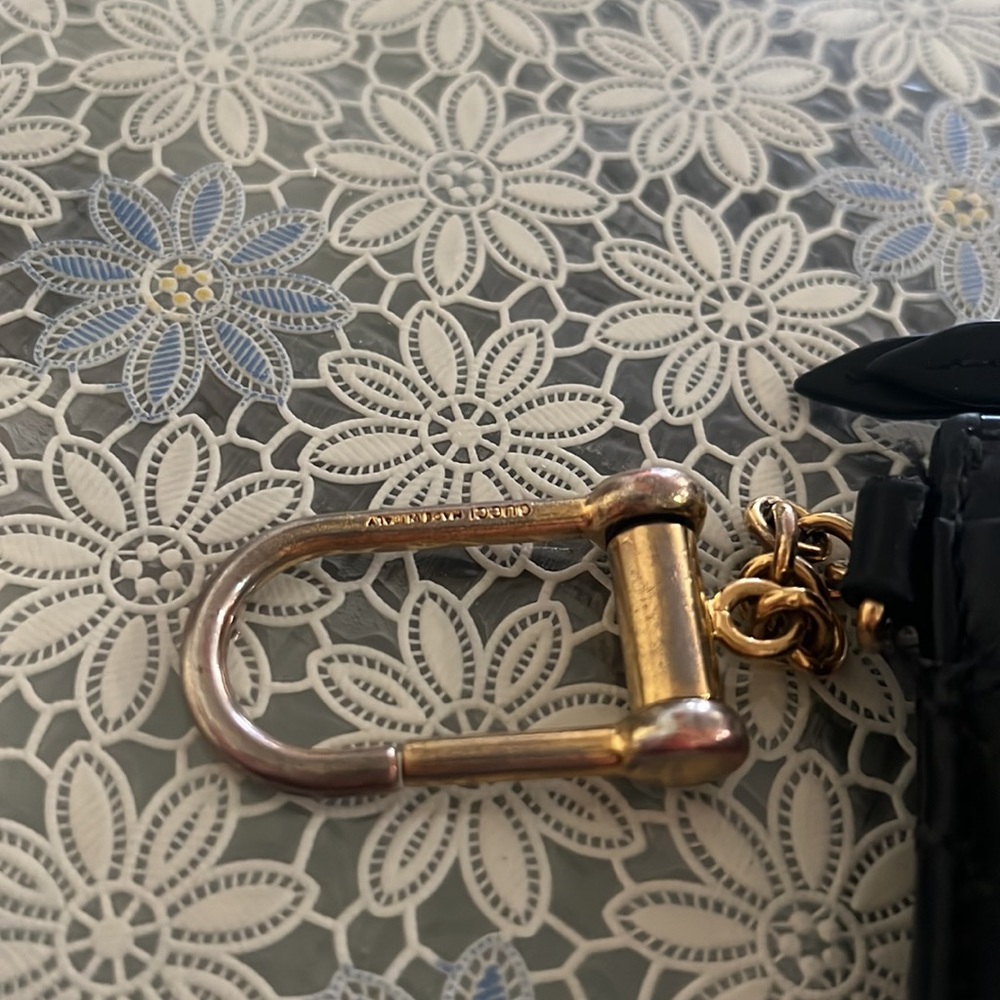 Authentic Gucci Wallet ♥️ - Picture 2 of 4